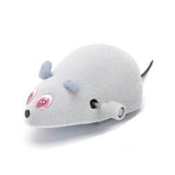 Nobleza prisukama pelė...