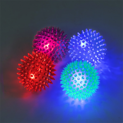 Nobleza šviečiantis kamuolys šunims, 7,5 cm