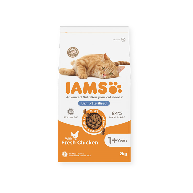 IAMS Sterilised sausas maistas sterilizuotoms katėms su vištiena, 2 kg